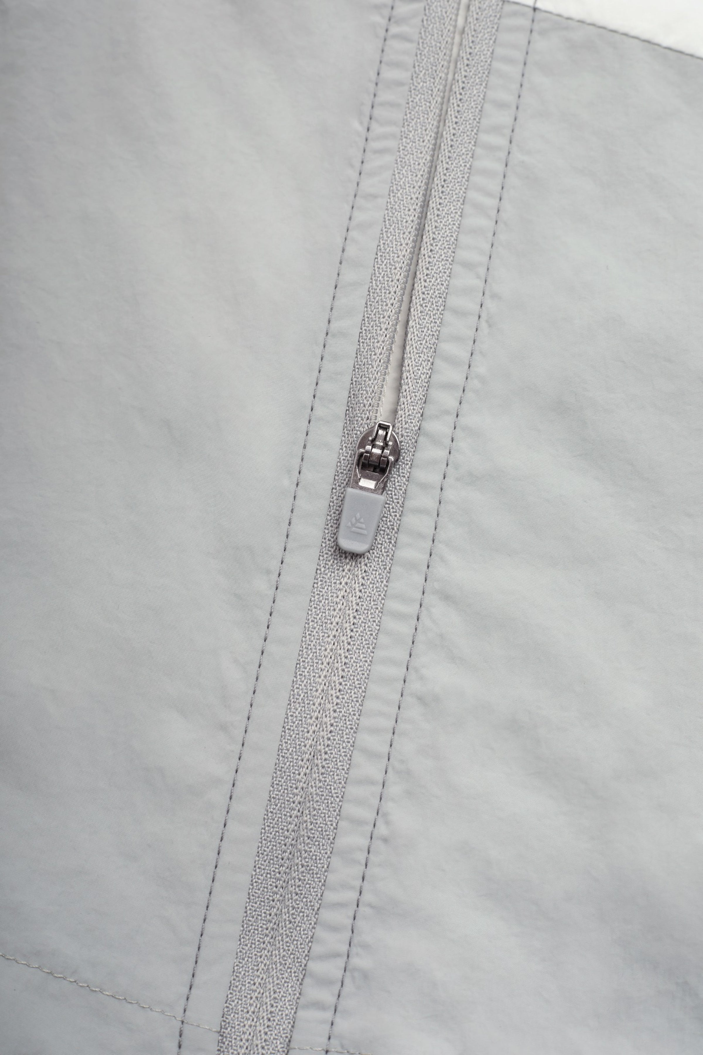Galtsand Eric Windbreaker