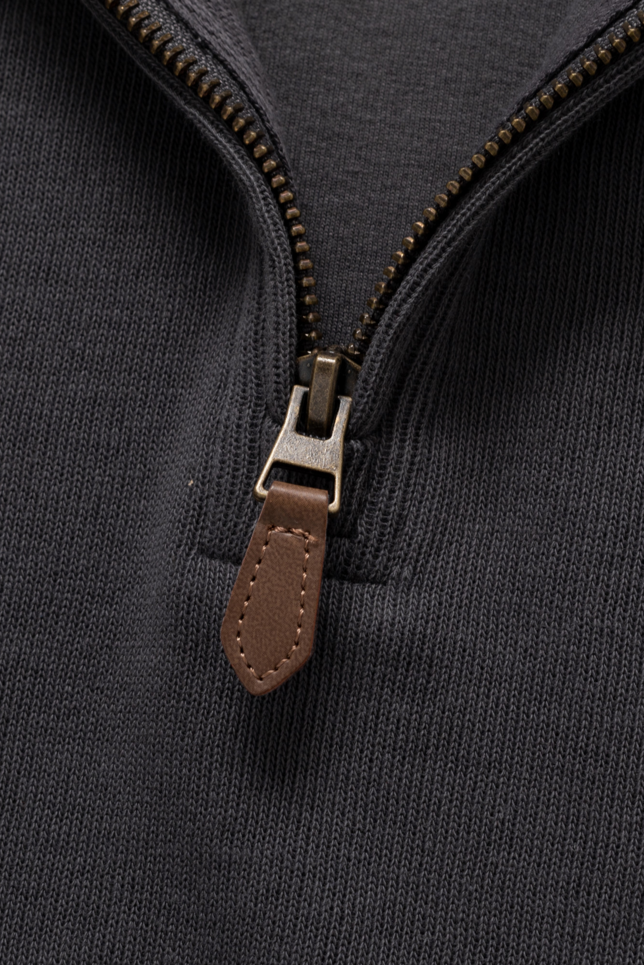 Galtsand Quarter Zipper Sweater