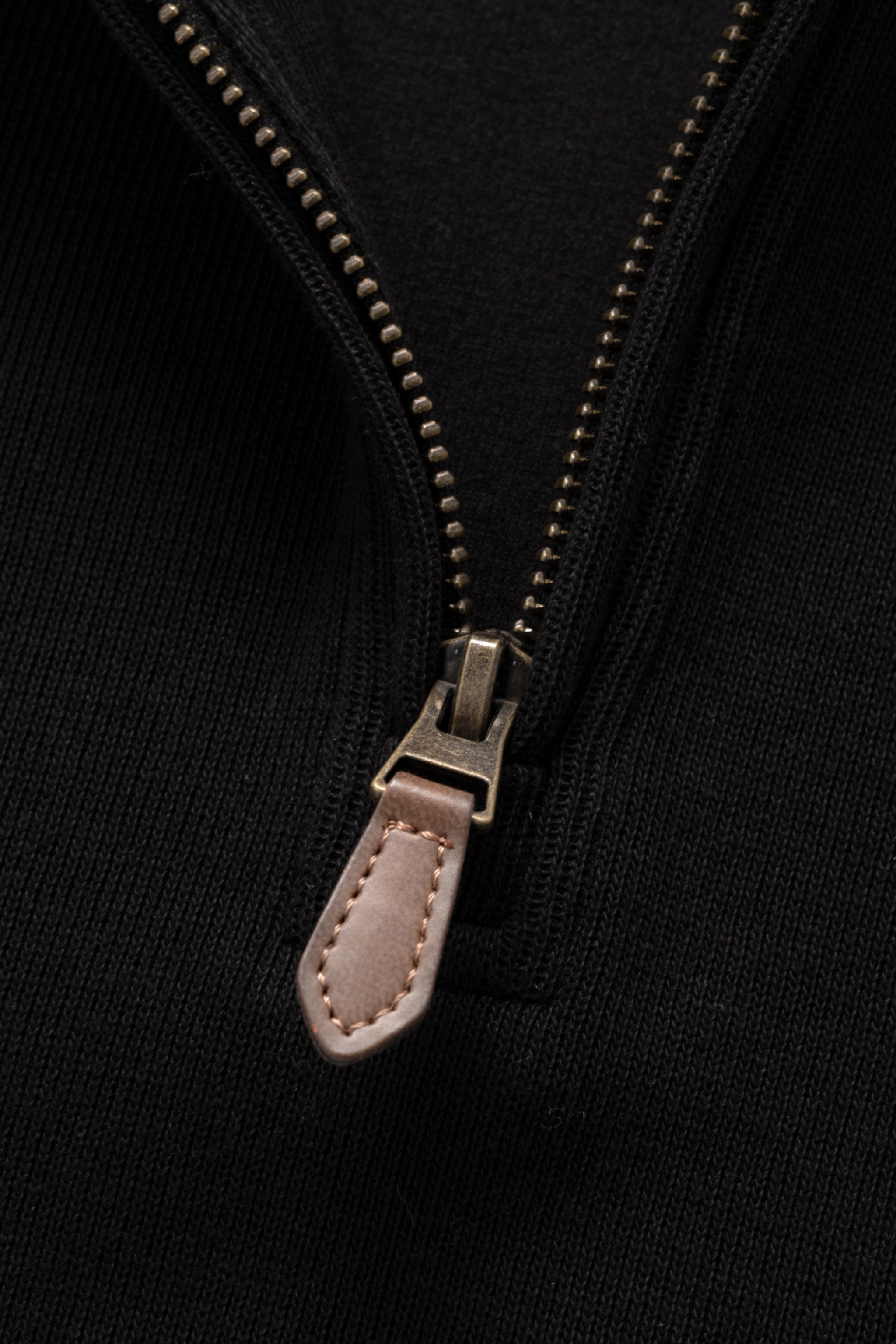 Galtsand Quarter Zipper Sweater