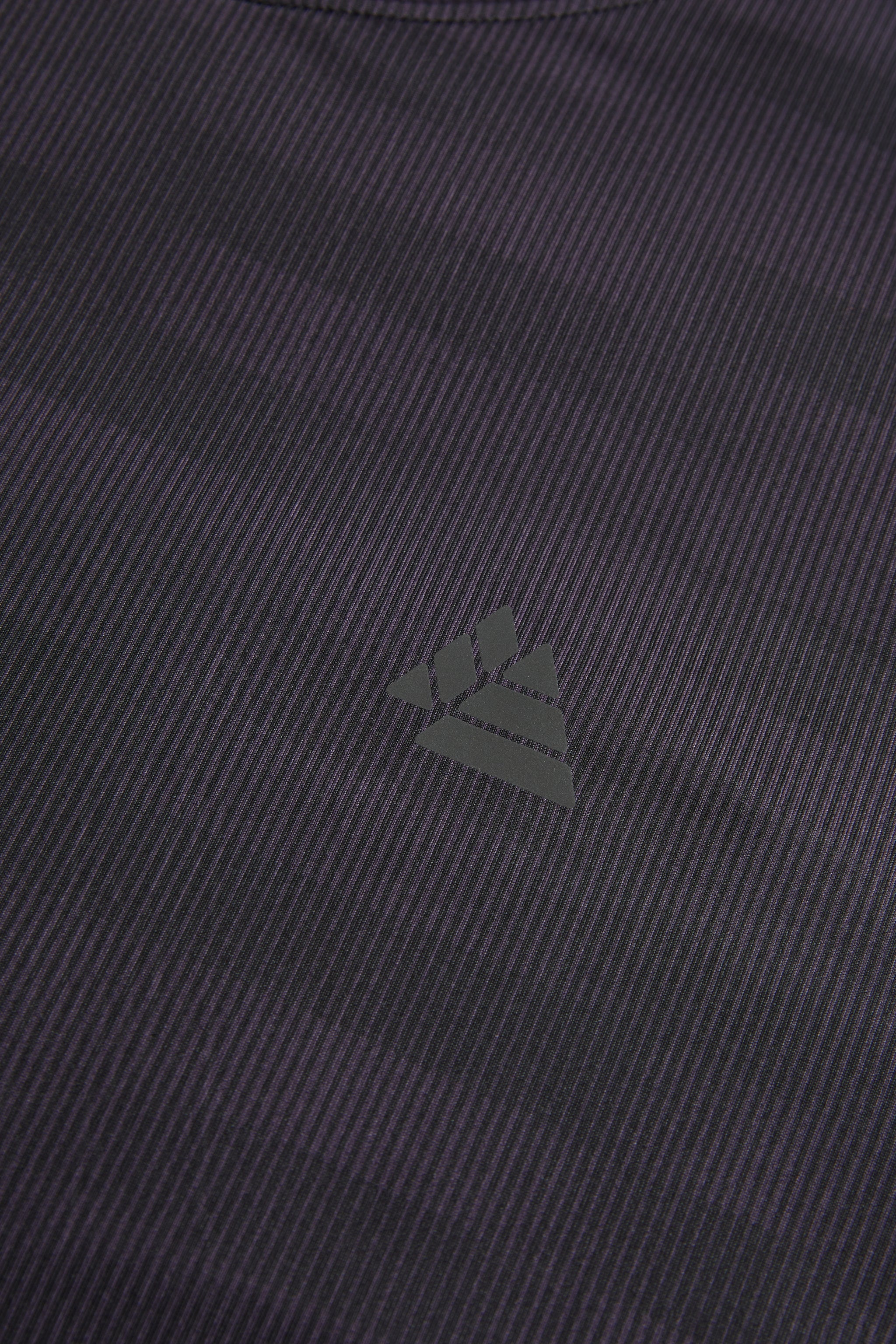 Linea Tech Printed Gym Tee & Woven Short Sets