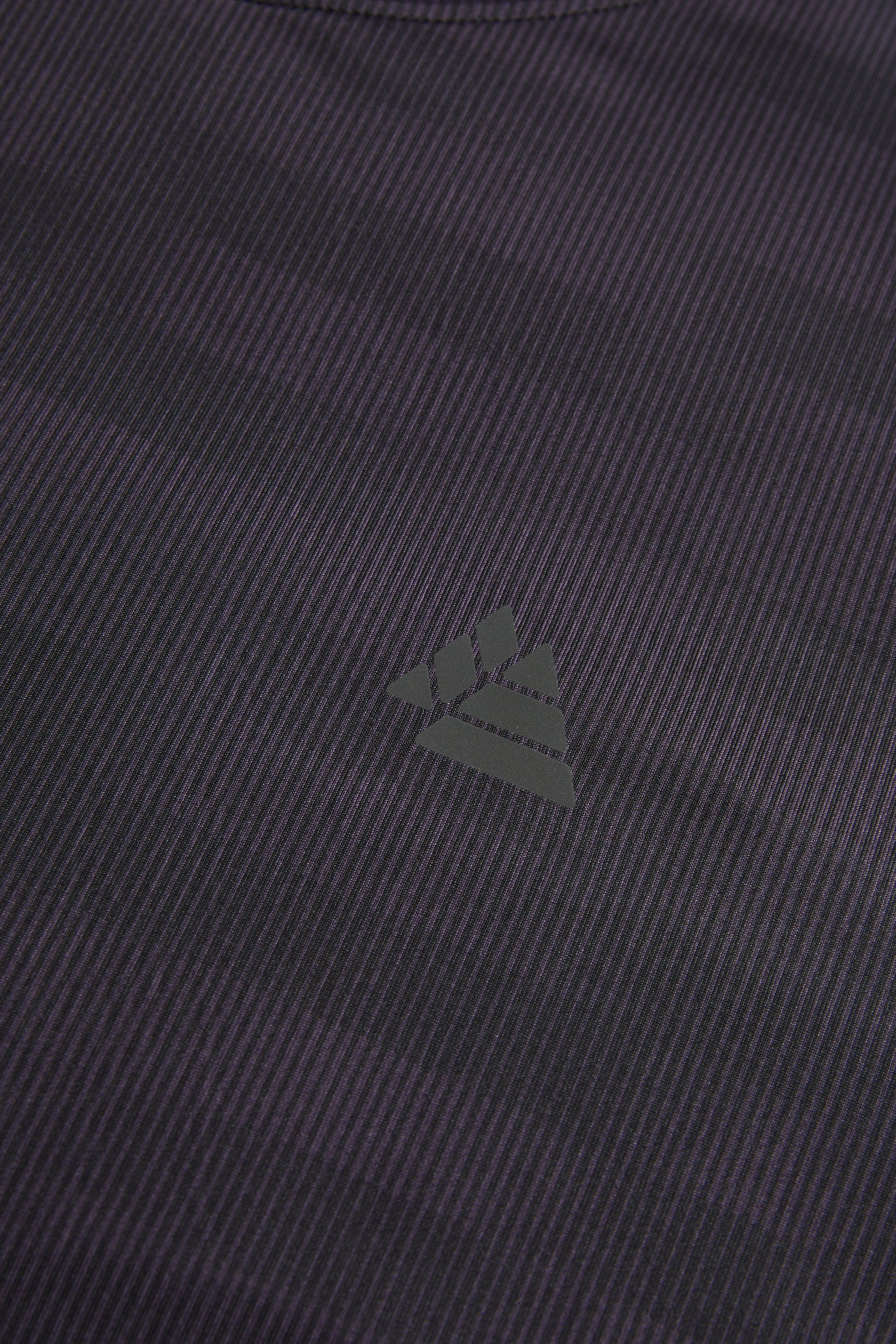 Linea Tech Printed Gym Tee & Woven Short Sets