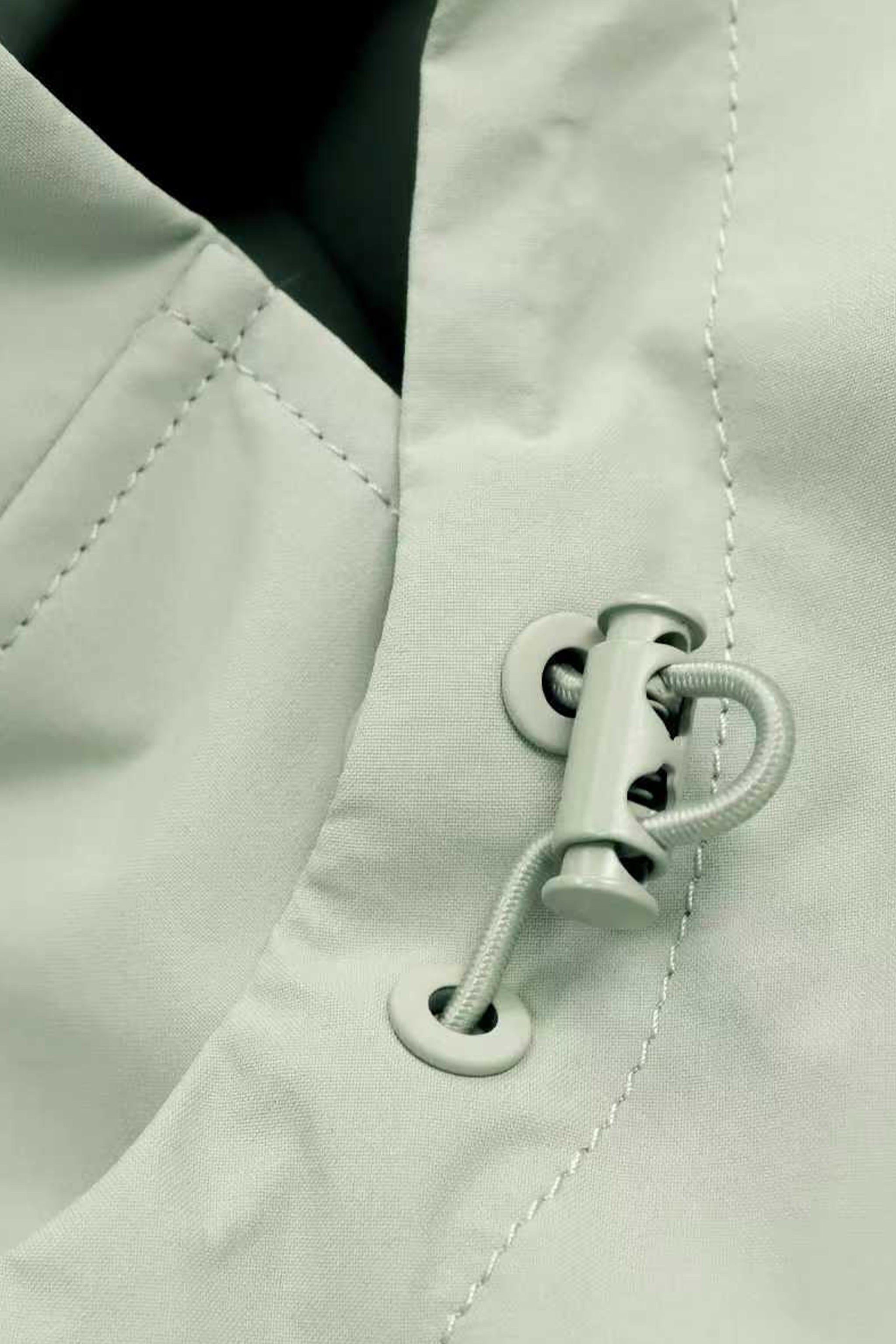 Veste Aventura