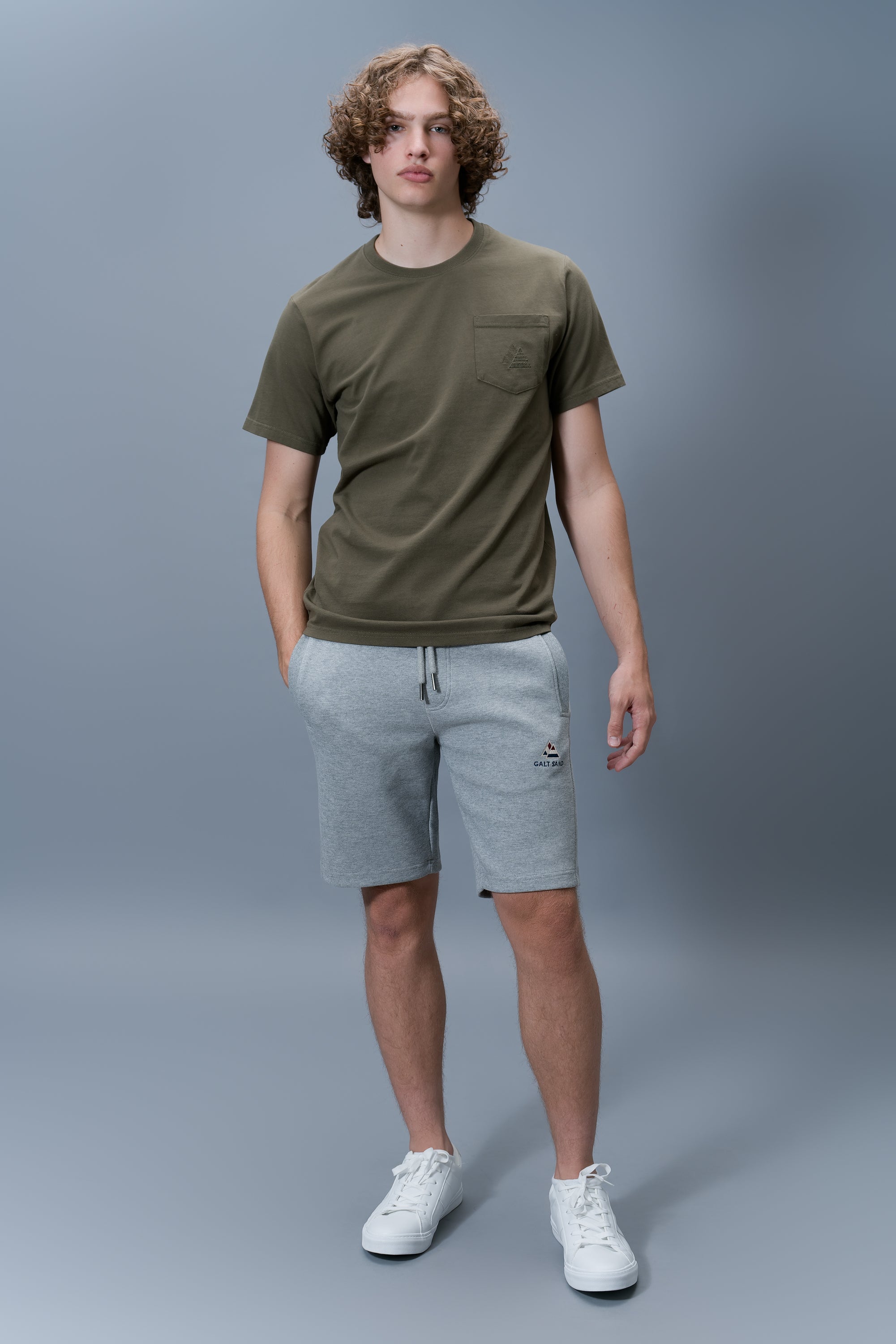 T-shirt délavé à poche