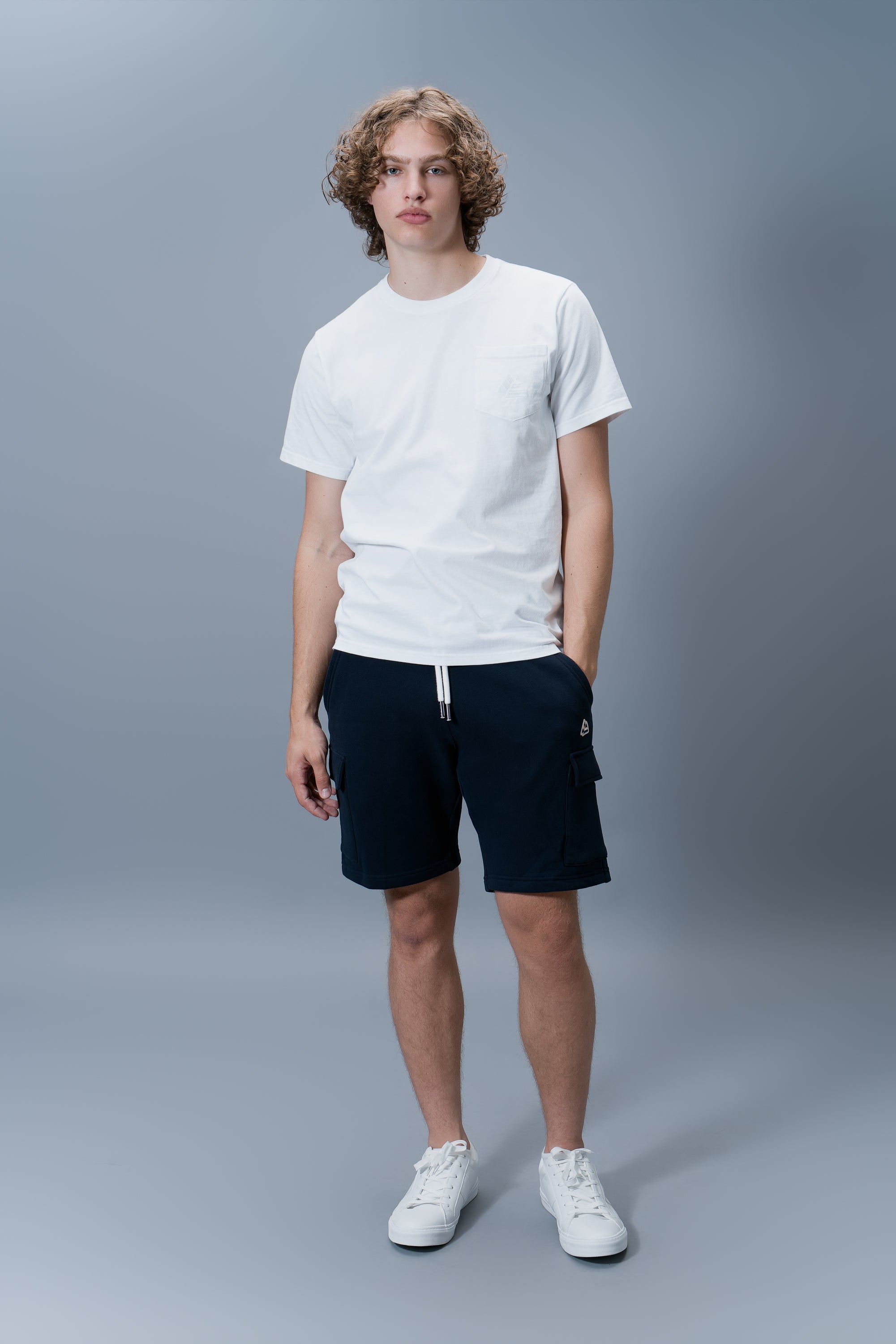 T-shirt délavé à poche