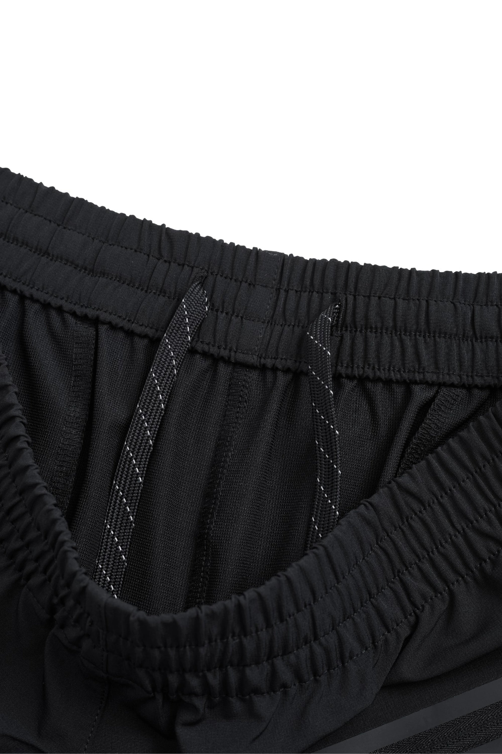 Volt Short