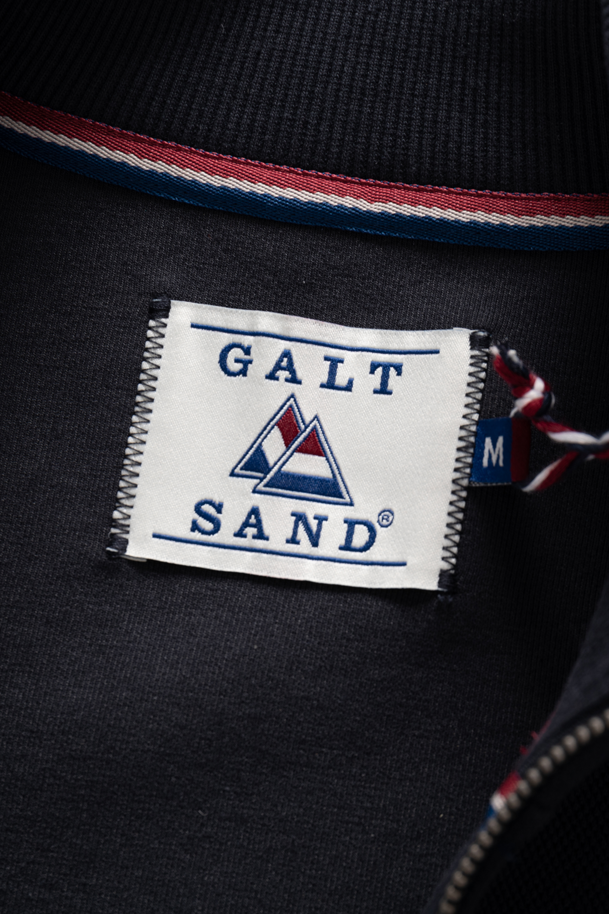 Galtsand Pique Quarter Zip Sweater