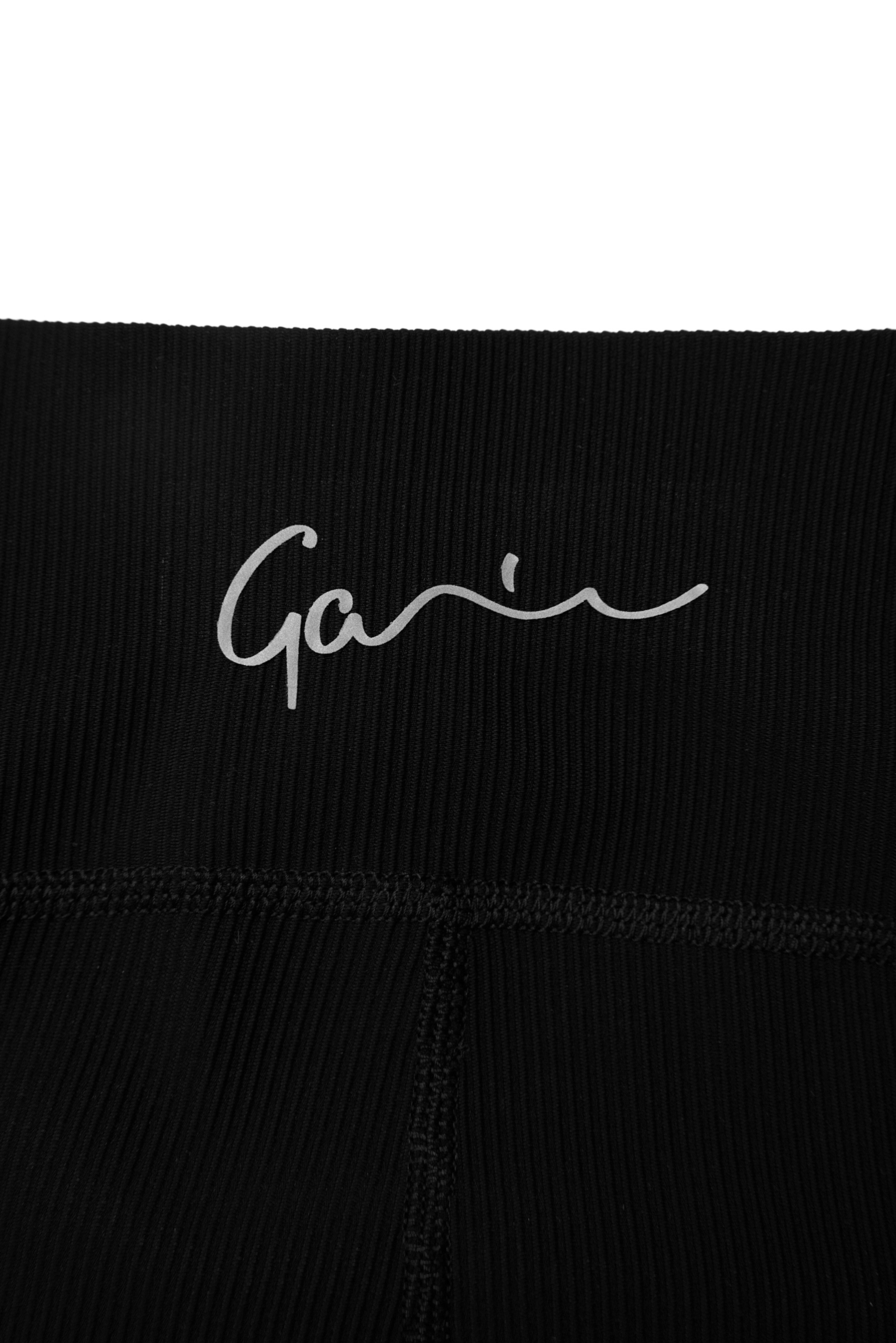 Ritz Ribbed Legging