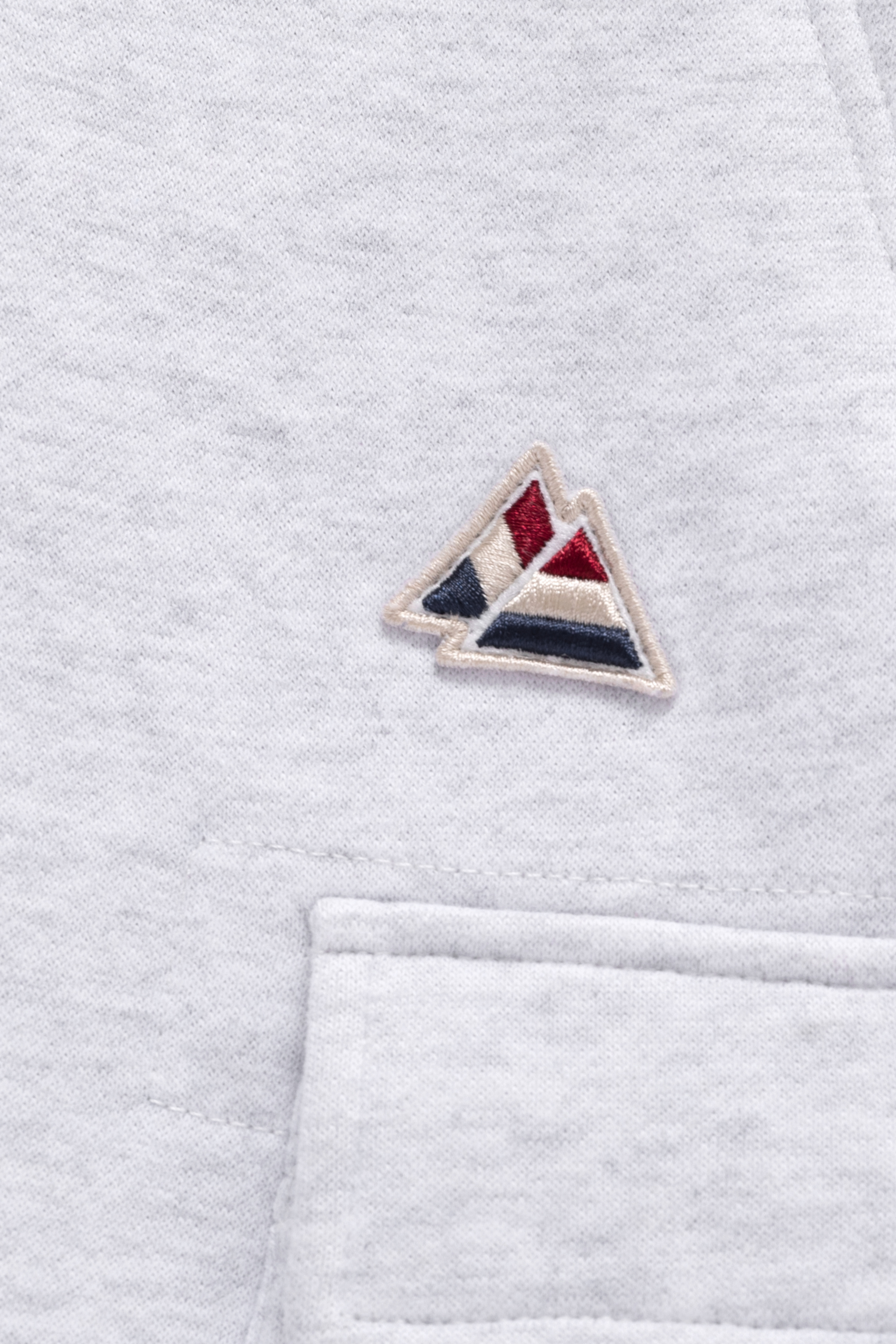 Short classique avec poche cargo