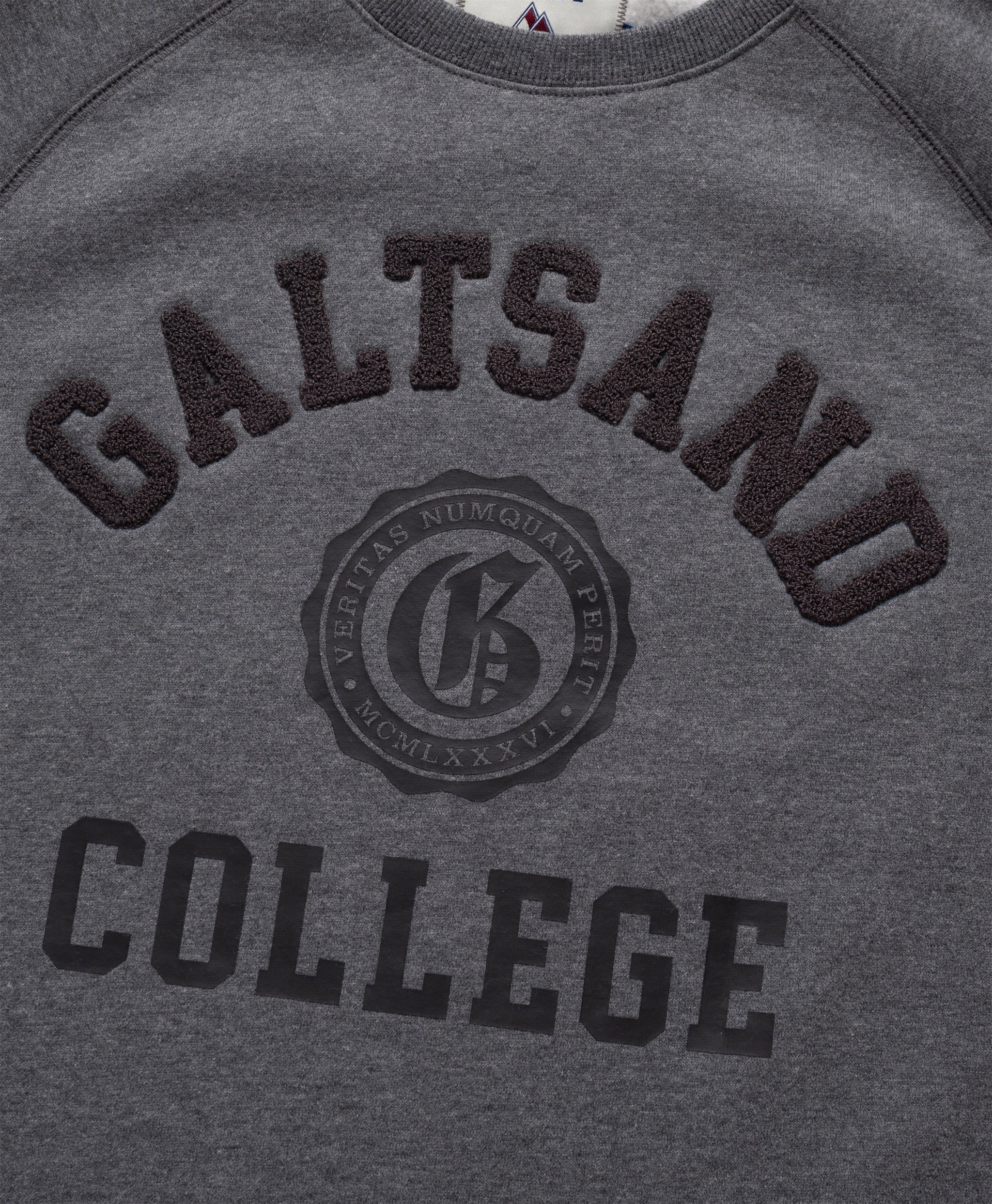 Galtsand College Crew Neck